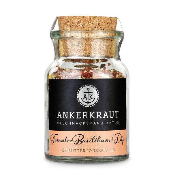 Tomate Basilikum Dip von Ankerkraut im Korkenglas auf weißem Hintergrund.